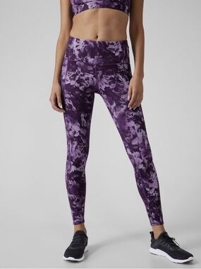 Athleta Women’s Rainier Purple Printed Leggings